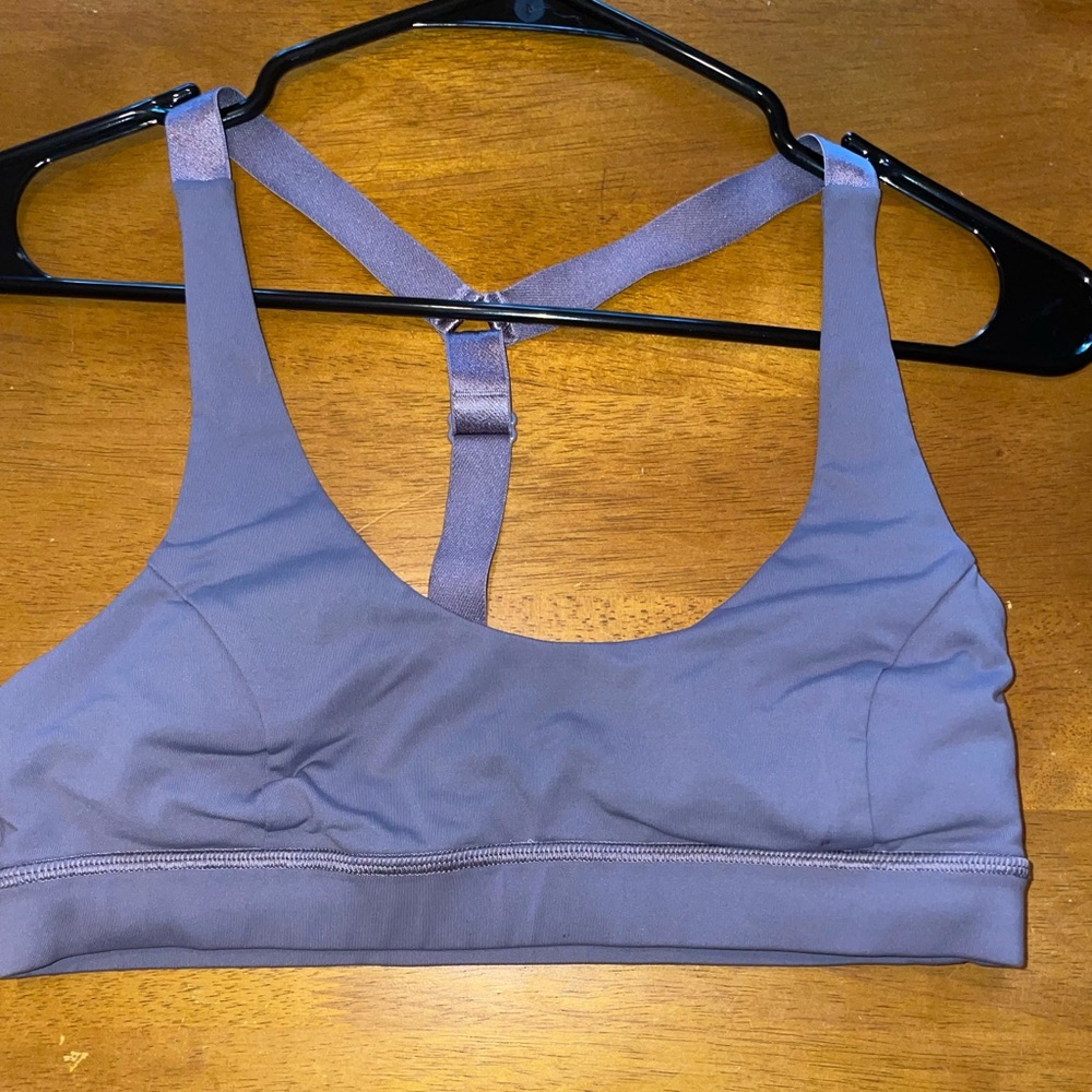 Lululemon padded sports bra